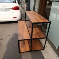 میز آهنی با چوب mdf کف، چرخ دار ترمزدار|فروشگاه و مغازه|رشت, پیرسرا|دیوار