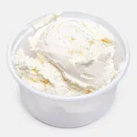 ماست چکیده گاوی محلی پرچرب