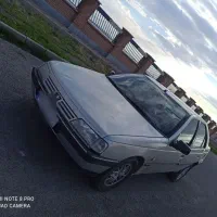 پژو 405 مدل 88 داخل کرم