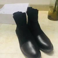 نیم پوت زنانه. کتانی مردانه وزنانه سایز ۳۹-۴۰