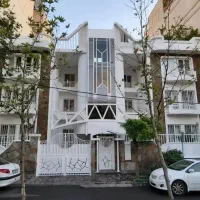 ۳۵۰ متر ملک ۲کله تراکم زیاد حاشیه صارمی