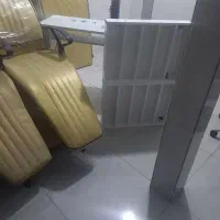 تعدادی وسایل آرایشگاه زنانه فروشی|آرایشگاه و سالن‌های زیبایی|سنندج, |دیوار