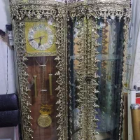 ساعت و بوفه