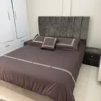 تخت خواب و میز آرایش