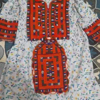 لباس بچگانه چهارسال سه دست در حد نو|کفش و لباس بچه|زهک, |دیوار