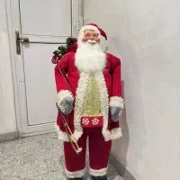 بابانوئل و درخت کریسمس