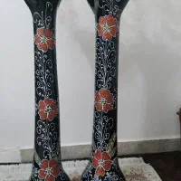 یک جفت گلدان شیشه ای