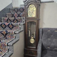 ساعت چوبی ایستاده