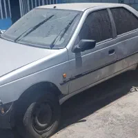 خودرو تصادفی