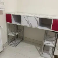 میز ناخنکار