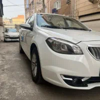 برلیانس ۳۲۰مدل ۹۷موتوربزرگ۱۶۵۰درحدصفر