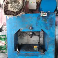دستگاه پرس هیدرولیک ۶۰ تنی