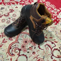 کفش ایمنی سایز۴۳ برند PATAN