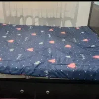 تخت خوش خواب