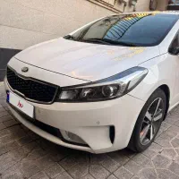 سراتو ۲۰۱۷ بدون رنگ