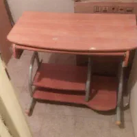 فروش فوری میز تحریر|میز تحریر و کامپیوتر|اصفهان, بهارستان (مخابرات)|دیوار