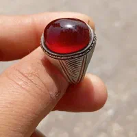 عقیق سرخ وسیله کهنه