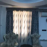 پرده همراه با کتیبه