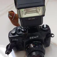 دوربین زنیت روسی 312m به همراه فلاشر|دوربین عکاسی و فیلم‌برداری|شاهین دژ, |دیوار