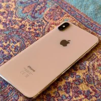 گوشی آیفون XS