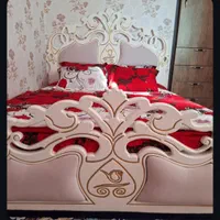 تخت خواب وتشک