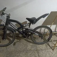 دوچرخه|دوچرخه، اسکیت، اسکوتر|رشت, هلال احمر|دیوار