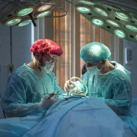 ژل.لیفت تخصصی صورت بانخ.افزایش طول وقطرآلت آقایان
