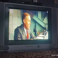 تلوزیون سامسونگ با کنترل