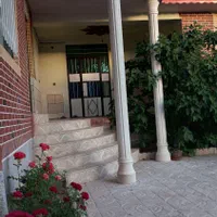 *فروش فوری ویلا مستقل*|اجارهٔ کوتاه‌مدت ویلا و باغ|سی‌سخت, |دیوار