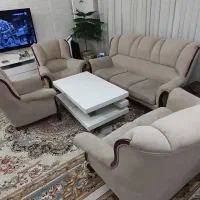 مبلمان و میز ناهارخوری