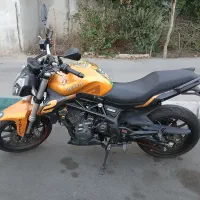 بنلی ۲۵۰ دوسیلندر