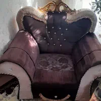 مبل راحتی همراه با جلو مبلی|مبلمان خانگی و میز عسلی|باسمنج, |دیوار