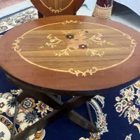 سه عدد میز عسلی یک عدد گلدان