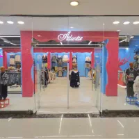 استخدام فروشنده خانم