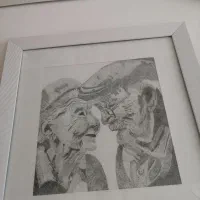 یک عدد تابلو کار دست خودمه با ماژیک نقطه نقطه