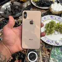 ایفون ایکس تمیز