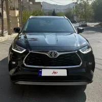 تویوتا هایلندر