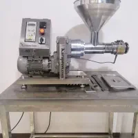 دستگاه روغن گیری