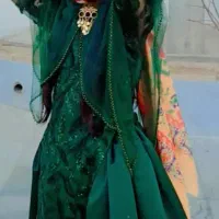 لباس محلی رنگ سبز