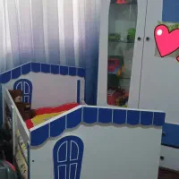 تخت و کمد کودک