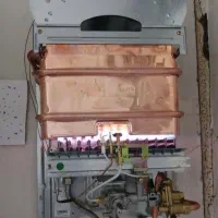 سرویس ابگرم کن دیواری