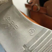 کفش زنانه کفش چرم مصنوعی دست‌دوز قهوه‌ای سایز ۳۹|کیف، کفش، کمربند|زنجان, |دیوار