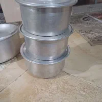 قابلمه روحی|ظروف پخت‌وپز|تهران, خاک سفید|دیوار