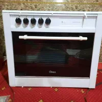 یک عدد گاز یک عدد جارو برقی نو