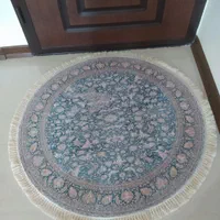 فرشینه گرد رنگ زیبای فیروزه ای