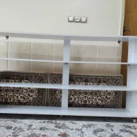 قفسه.چوب کار و لباس