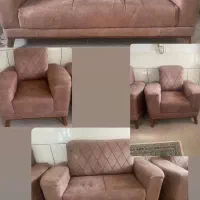 مبل راحتی پایه چوبی ۱۳میلیون تازه تعمیر