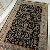 ۲ تخته فرش سورمه ای ۹ متری  ۱ تخته ۴ متری ۷۰۰ شانه