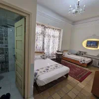 مبله سوییت مهمانسرا نزدیک پل خواجو قیمت مناسب