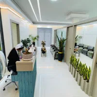 استخدام پزشک زیبایی